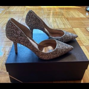 Badgley Mischka Daisy Glitter Half Pointed pump